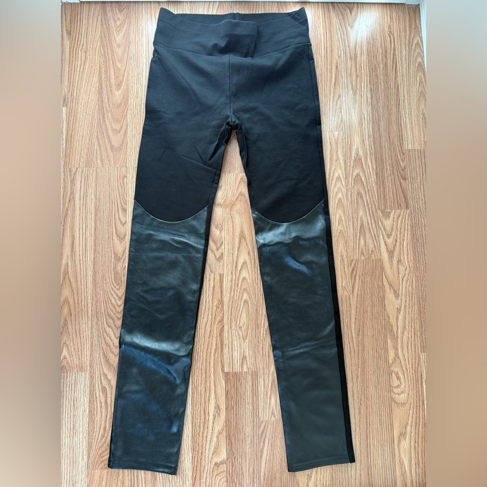 Dutch Blonde Black Panel High Waist Leggings